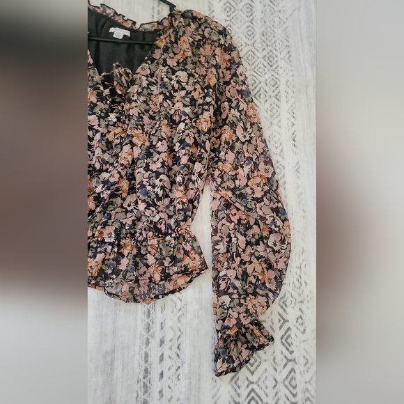 American Eagle Outfitters Floral Blouse Size S - Picture 15 of 16